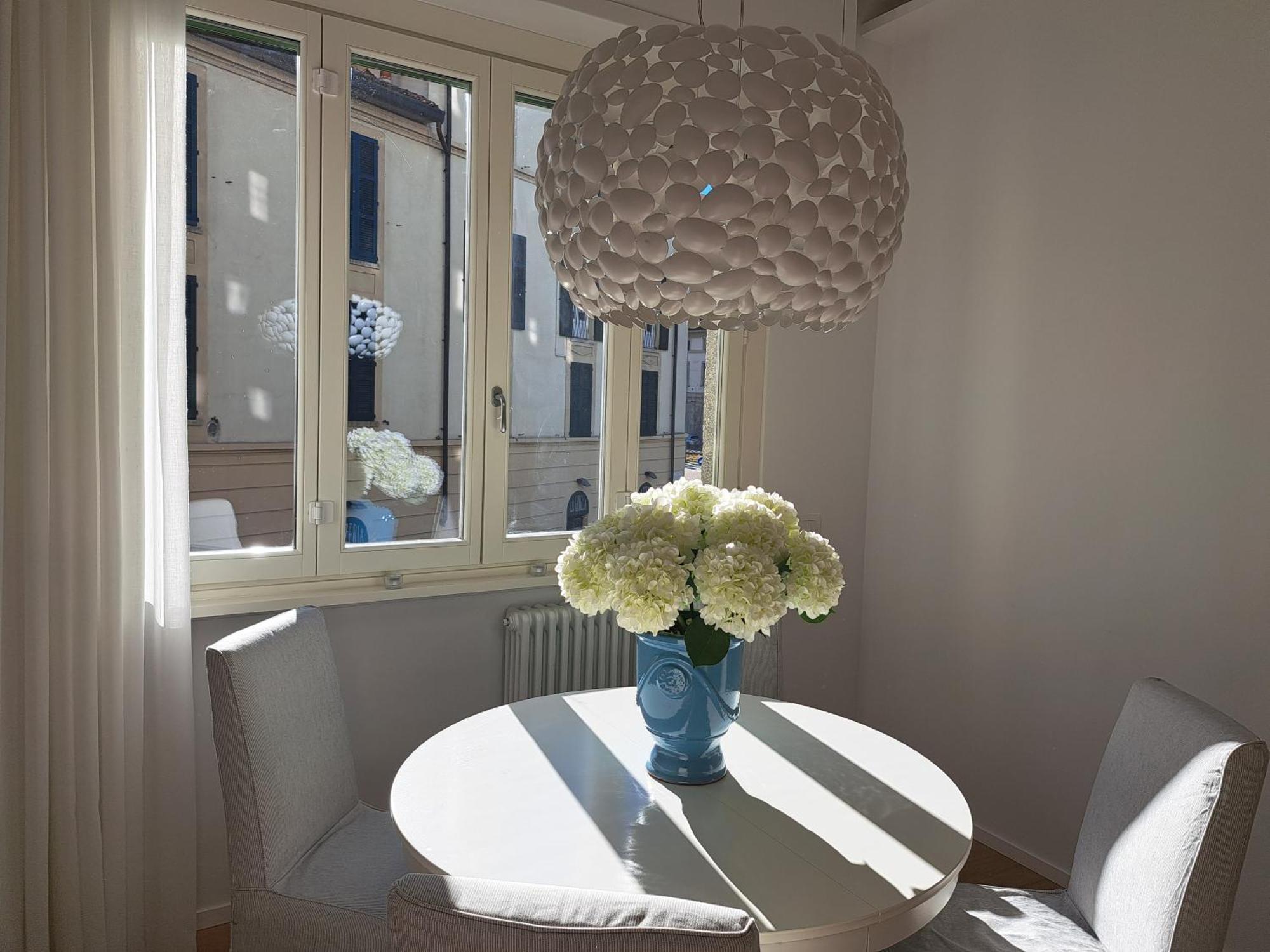 The Window On The Theatre And The Cathedral - Luxury Apartment Como Exterior foto